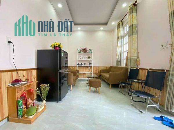 ( Nhà giá rẻ đây ) Chỉ 1.75 tỷ - Sở hữu ngay nhà giá rẻ hẻm ô tô tại Thái Phiên, Đà Lạt