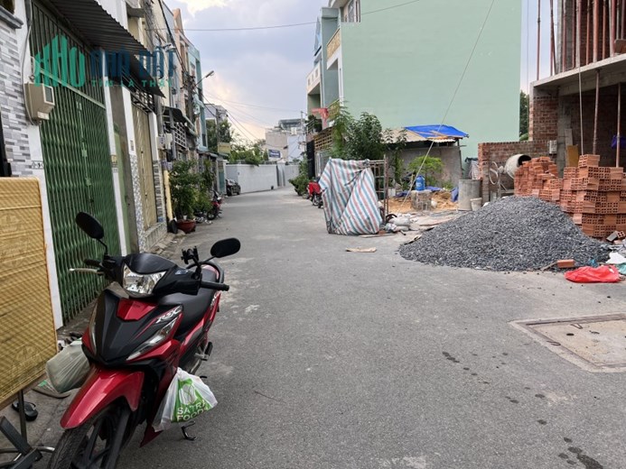 Chính chủ bán gấp căn nhà phố tại Bình Chiểu, TP Thủ Đức.