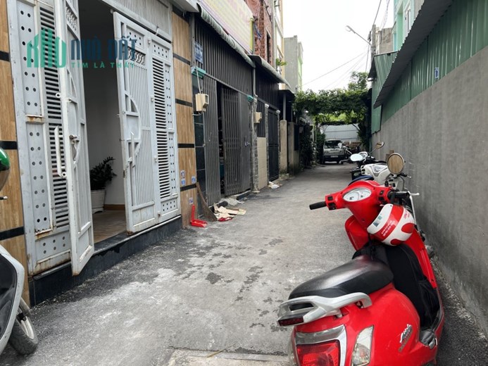 Chính chủ bán gấp căn nhà phố tại Bình Chiểu, TP Thủ Đức.