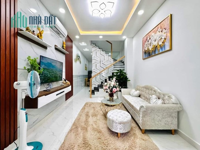 Bán Nhà Phan Văn Trị Gò Vấp 2 Tầng Mới Đẹp 3 Tỷ 8 Ở Ngay