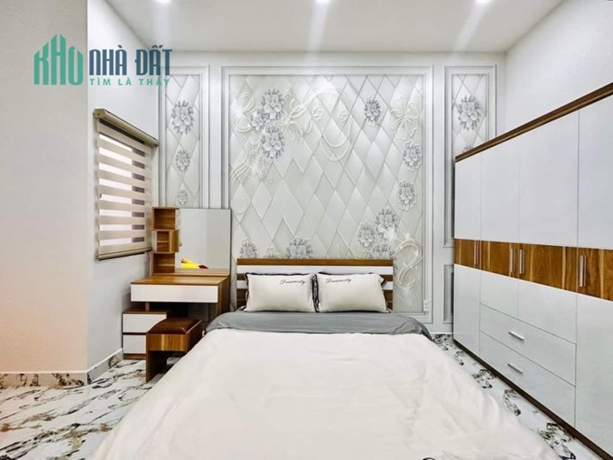 Bán Nhà Phan Văn Trị Gò Vấp 2 Tầng Mới Đẹp 3 Tỷ 8 Ở Ngay