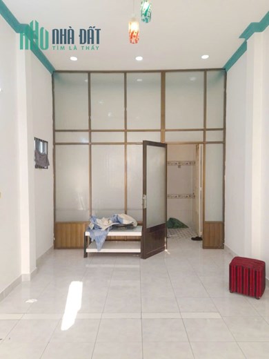 Nhà thuê 2 Tầng Đường số 4m P4Q8 - Giá : 8.5 Triệu / Tháng