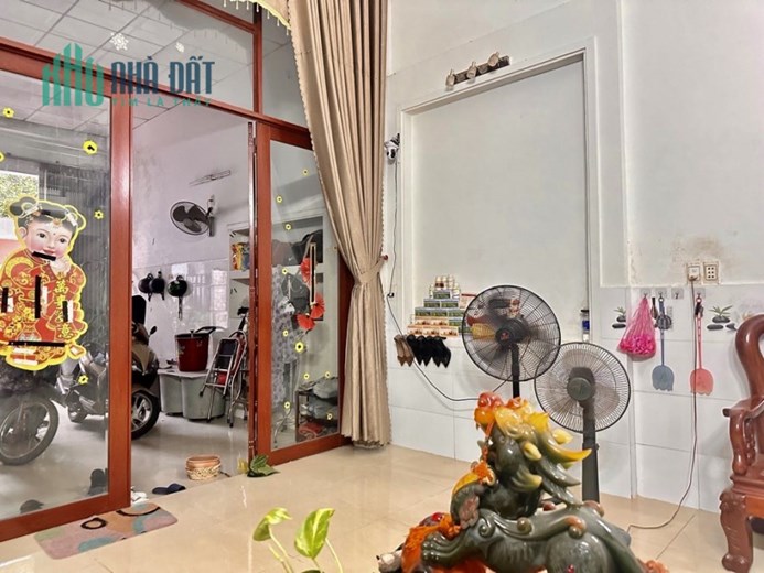 BÁN NHÀ CẤP 4 KIỆT Ô TÔ TÔN ĐẢN - DIỆN TÍCH KHỦNG 143M2