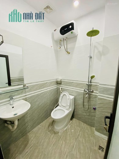 Bán nhà Khương Trung, ô tô cách cửa 10m, 5 phòng ngủ, 50m2, sổ đẹp, đến ở ngay. Giá hơn 5 tỷ