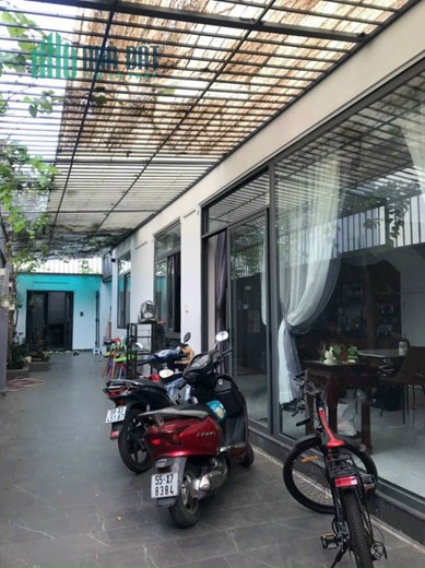 Bán nhà MT đường. Ngay sau lưng TTTM Gigamall. Hiệp Bình Chánh, Giá 15 tỷ