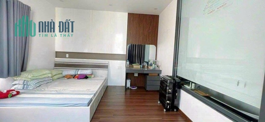 Bán nhà MT đường. Ngay sau lưng TTTM Gigamall. Hiệp Bình Chánh, Giá 15 tỷ