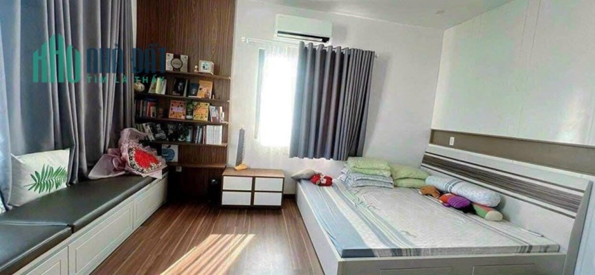 Bán nhà MT đường. Ngay sau lưng TTTM Gigamall. Hiệp Bình Chánh, Giá 15 tỷ