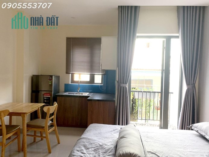 Tòa Homestay 4 tầng hiếm có phố LÊ ĐÌNH DƯƠNG, Hải Châu, Đà Nẵng- Kiệt Ô tô- 1 Nhà ra phố, Chỉ 3,x