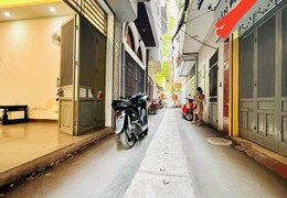 Bán nhà phân lô Ngõ 2 Nguyễn Viết Xuân, ô tô, kinh doanh, 2 thoáng, 50m, 4 tầng, nhỉnh 6 tỷ