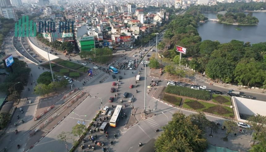 Bán gấp mảnh đất mặt phố khu vực Xã Đàn diện tích hơn 220m, mặt tiền 13m, giá nhỉnh 200 tr/m