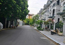 Siêu Hiếm-Mặt Ngõ-Lô Góc-Ô Tô-Đức Giang-Long Biên-44m²-MT3,5m-Chỉ 3,3 tỷ