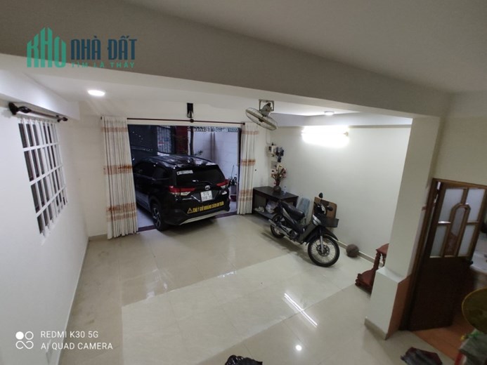 Chính chủ cần cho thuê căn nhà gần công viên phần mềm Quang Trung (300m)