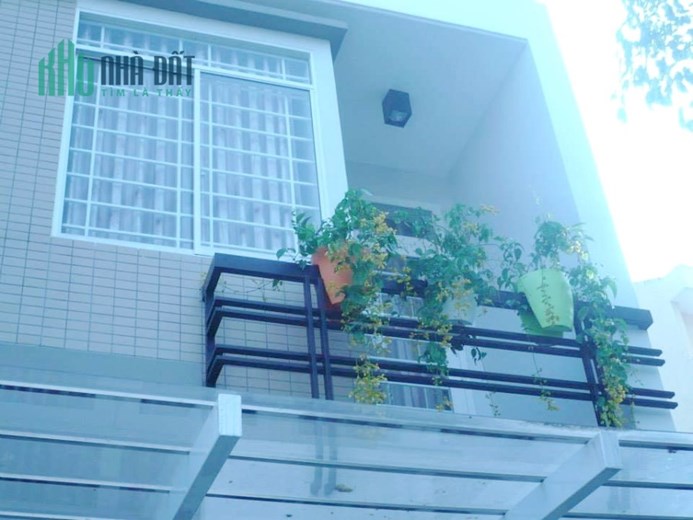 Cho thuê NNC hẻm ô tô đường Âu Dương Lân P2Q8. Giá 17 triệu