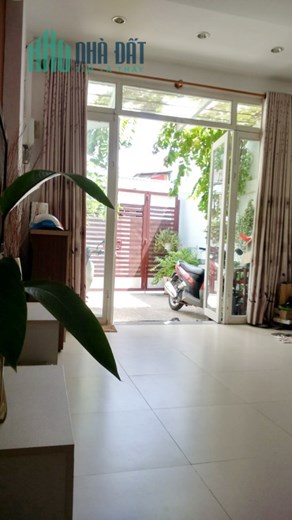 Cho thuê NNC hẻm ô tô đường Âu Dương Lân P2Q8. Giá 17 triệu