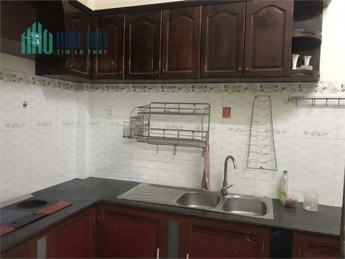 Cho thuê mặt bằng cửa kính sạch đẹp đường hoàng văn thụ p7, tpvt