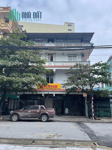 CHÍNH CHỦ CẦN BÁN KHÁCH SẠN Tại TX. Sầm Sơn, Tỉnh Thanh Hoá.