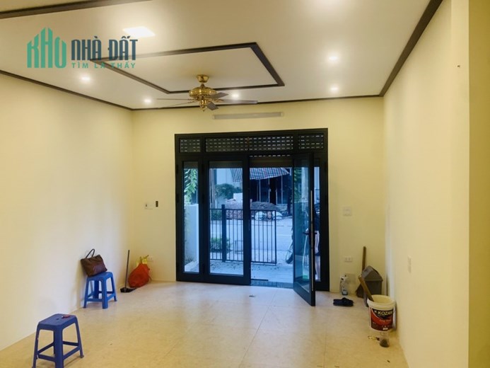 Bán nhà Chiến Thắng, Hà Đông PHÂN LÔ, Ô TÔ, VỈA HÈ 40m2, 5T GIÁ RẺ!