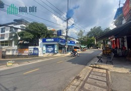 NHÀ CHÍNH CHỦ- Cần Bán Nhà Đẹp Ngay Cạnh Trường ĐH Marketing, quận 9