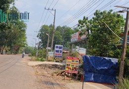 NGỘP cần bán gấp 250m2 đất thổ cư ngay trung tâm TH Đồng Phú