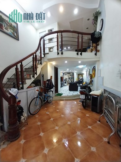 Em cần bán nhà Phan Đình Giót- Ô TÔ đỗ cửa - 46m nhà 4 tầng giá chỉ  4,7 tỷ