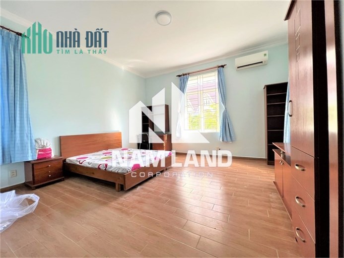 Villa ven sông SG, đường Nguyễn Văn Hưởng, Thảo Điền, Quận 2