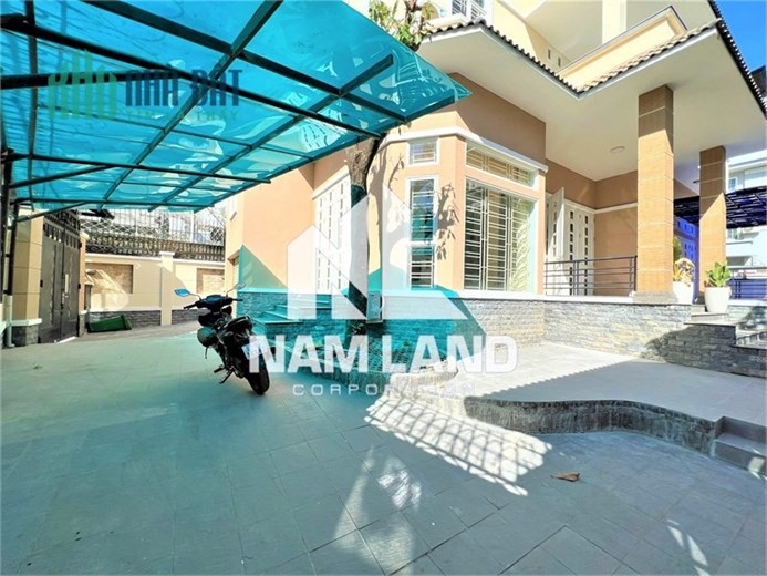 Villa ven sông SG, đường Nguyễn Văn Hưởng, Thảo Điền, Quận 2