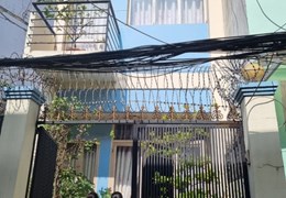 CẦN BÁN NHÀ TẠI 320/30/13 TRẦN BÌNH TRỌNG , PHƯỜNG 4,  QUẬN 5 ,  TPHCM