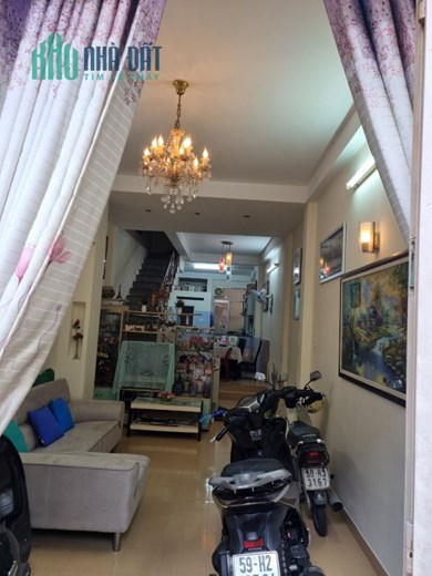 CẦN BÁN NHÀ TẠI 320/30/13 TRẦN BÌNH TRỌNG , PHƯỜNG 4,  QUẬN 5 ,  TPHCM