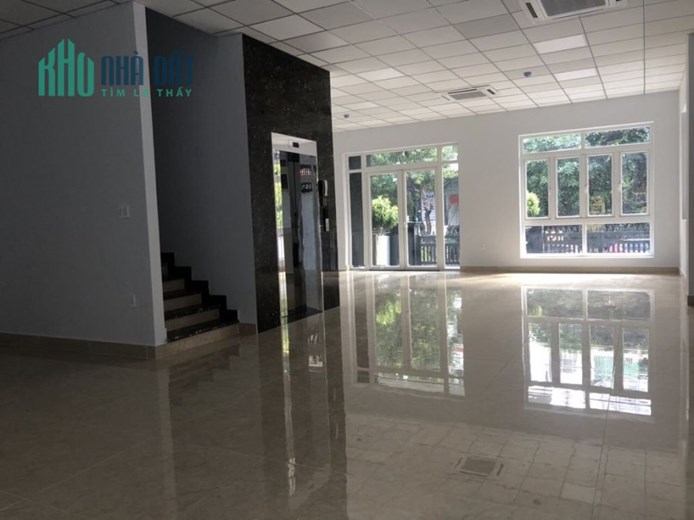 Biệt thự mặt tiền đường số 3 KDC Him Lam, P. Tân Hưng Quận 7