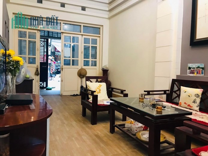 Bán nhà riêng Pháo Đài Láng 13 tỷ , mua bán nhà riêng Đống Đa giá rẻ !
