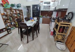 Bán nhà Miếu Hai Xã, 43m 4 tầng GIÁ 2.75 tỉ ngõ cực nông, ngay sau mặt đường