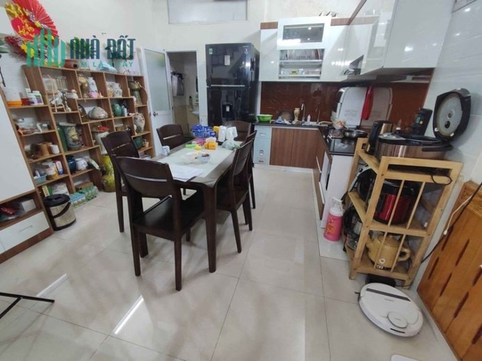 Bán nhà Miếu Hai Xã, 43m 4 tầng GIÁ 2.75 tỉ ngõ cực nông, ngay sau mặt đường
