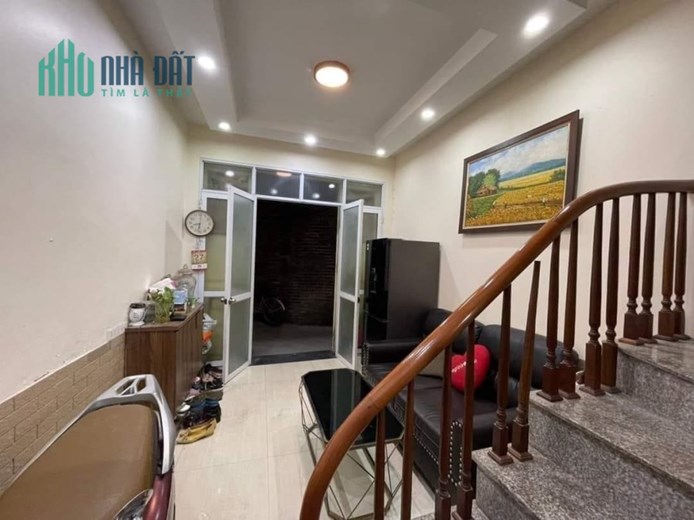 Bán nhà Nguyễn An Ninh, Tương Mai 24m, 4 tầng, lo góc, nhà đẹp, chỉ hơn 2 tỷ.