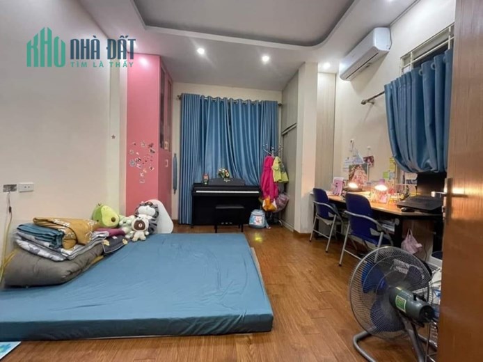 Bán nhà Nguyễn An Ninh, Tương Mai 24m, 4 tầng, lo góc, nhà đẹp, chỉ hơn 2 tỷ.