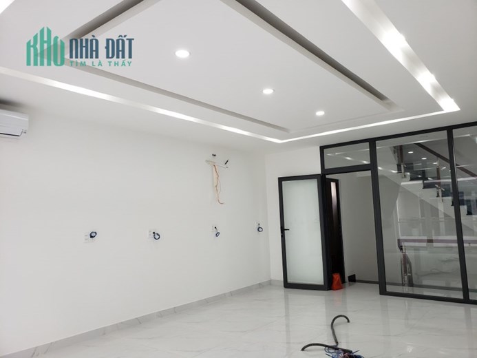 Nguyên căn hẻm 1349 Huỳnh Tấn Phát, P.Phú Mỹ , Quận 7