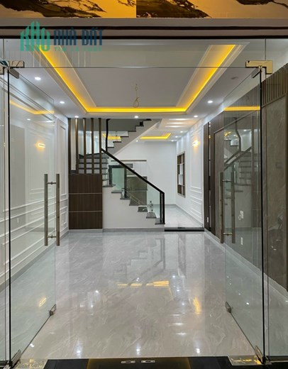 Bán nhà xây mới ngõ ô.tô Khúc Thừa Dụ, 52m 4 tầng GIÁ 3.3 tỉ