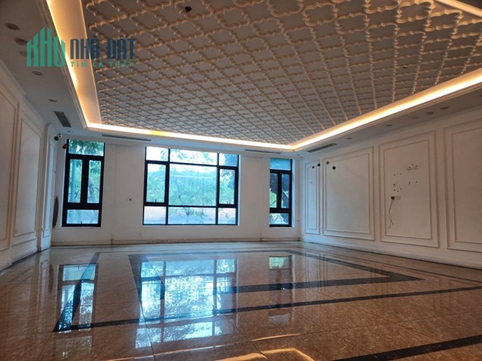 10 Năm Không Có Nhà Bán-Mặt Phố LÊ HỒNG PHONG, Ba Đình 150m2, 6T Thang Máy, MT 7,8m -89