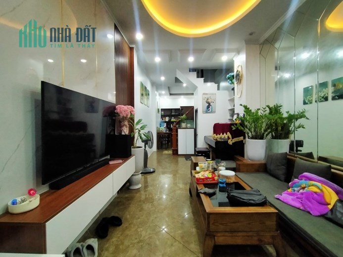 NHÀ MẶT NGÕ TẠI THANH AM 37M2; 4 TẦNG. VỪA RẺ VỪA ĐẸP CHỈ CÓ 3,45 TỶ.