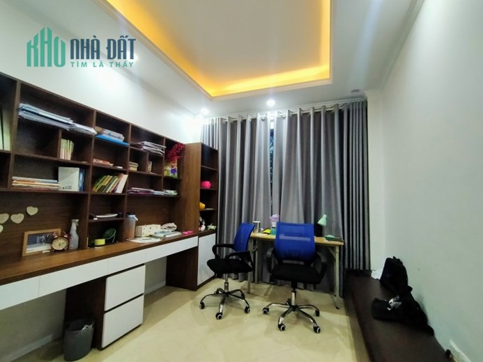 NHÀ MẶT NGÕ TẠI THANH AM 37M2; 4 TẦNG. VỪA RẺ VỪA ĐẸP CHỈ CÓ 3,45 TỶ.