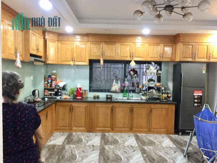 Bán Gấp Biệt Thự 2 Mặt Tiền Khu Vip, Gần Giga Mall  Phạm Văn Đồng, DT 10x25m, 3T, Chính Chủ SHR Giá