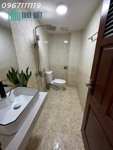 CCMN ĐƯỜNG LÁNG, 40M2, 5 TẦNG, 9 PHÒNG, DÒNG TIỀN 570TR.