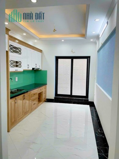 SIÊU ĐẸP NHÀ 5 TẦNG MỚI KONG 200M RA ROYACITY NGÃ TƯ SỞ PHỐ NGUYỄN TRÃI THANH XUÂN HÀ NỘI DT:46M2 6