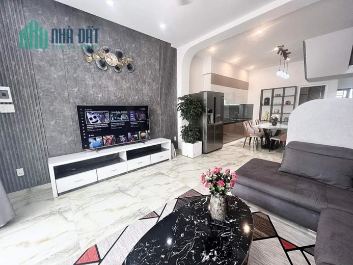 Nhà 3 tầng 3 mê đường Phú Lộc 1 - Sát KInh Dương Vương
