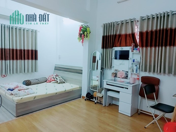 Bán Nhà Thích Quảng Đức, Phú Nhuận, 70m2, 2 lầu, 6.5 tỷ TL 0964364745