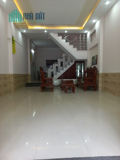 Bán nhà 2 tầng đường Đào Sư Tích - Hòa Minh