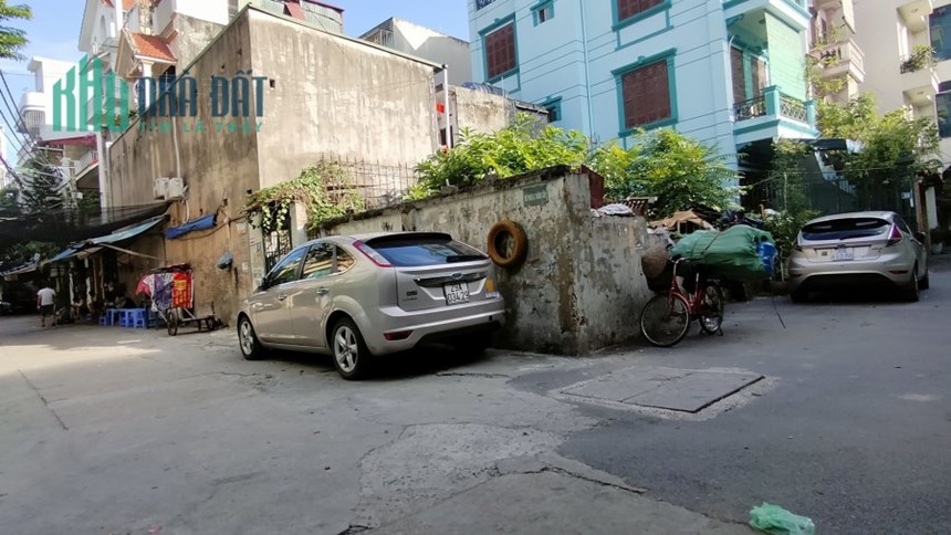 Có 1-0-2 Đất Đức Thắng 51,2m2 lô góc, ô tô tránh kinh doanh 4.7tỷ