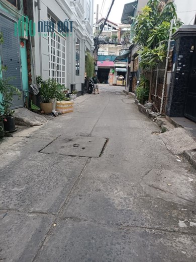 Cần tiền bán gấp nhà 1/ hẻm 6m Phan Anh 4mx16m chỉ 5,6 tỷ còn Thương lượng.