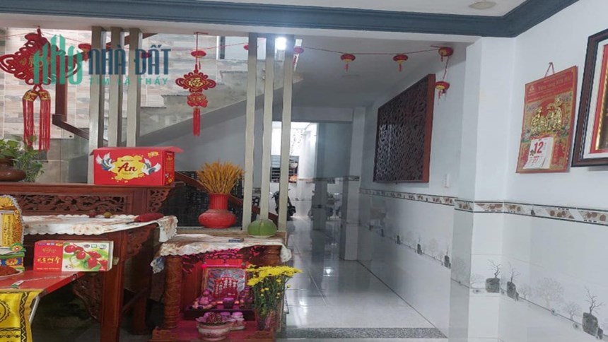 Bán nhà MẶT TIỀN chợ THẠNH XUÂN quận 12, nở hậu, dài 27m, giá giảm còn 7.3tỷ