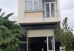 Chính chủ cho thuê nhà nguyên căn 1 trệt 2 lầu.