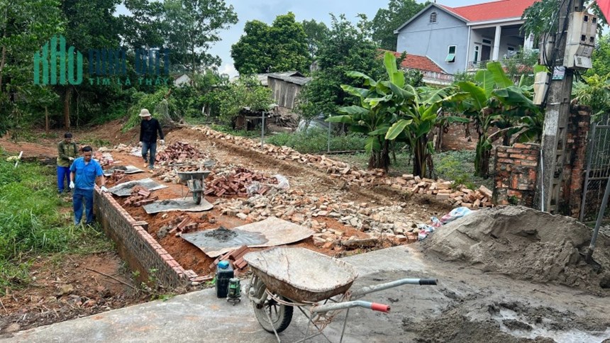 BÁN GẤP LÔ ĐẤT - GIÁ RẺ BẤT NGỜ - SỔ ĐỎ CHÍNH CHỦ